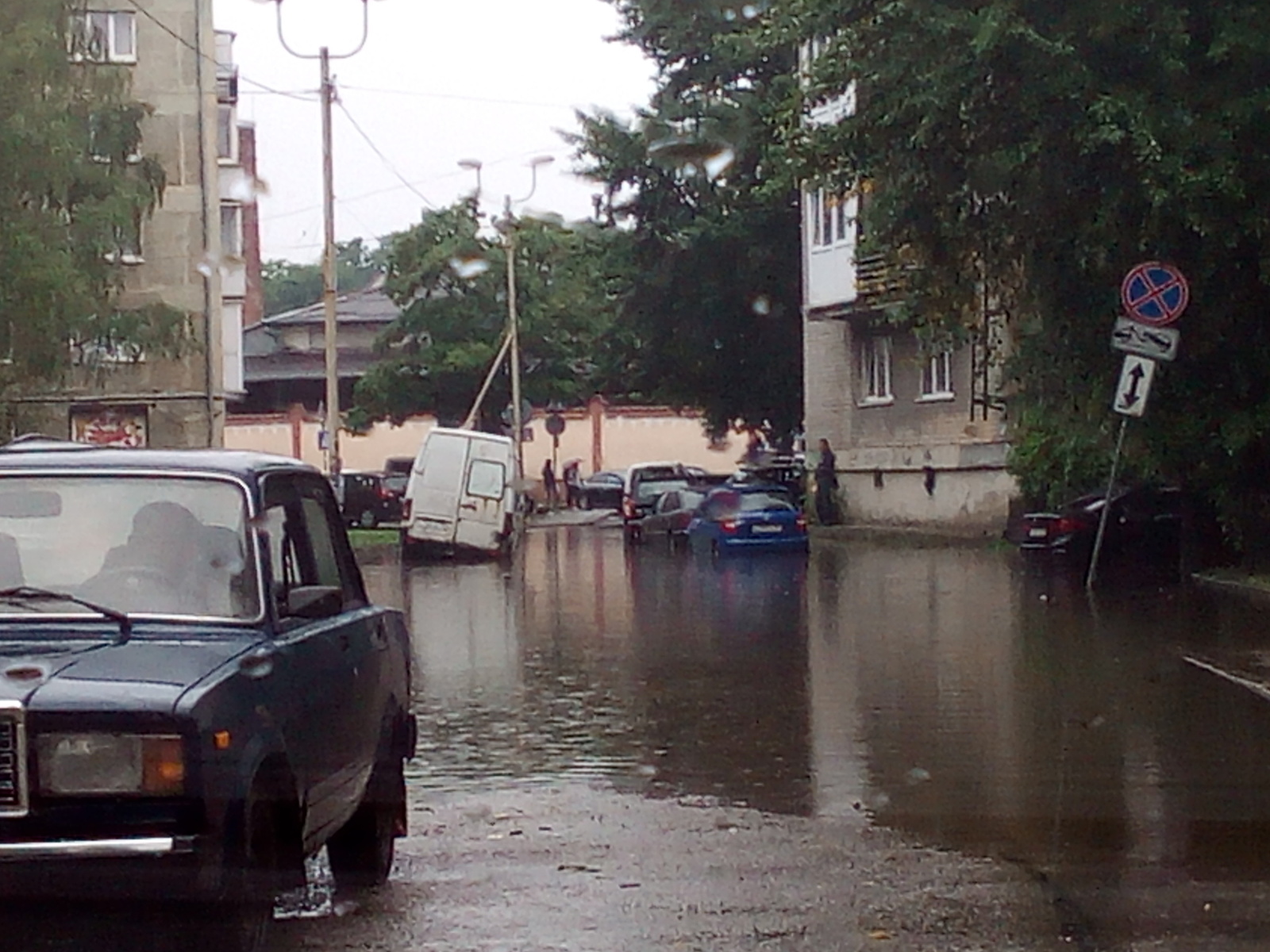 В Калининграде дождь - Моё, Дождь, Калининград, Затопление, Лужа