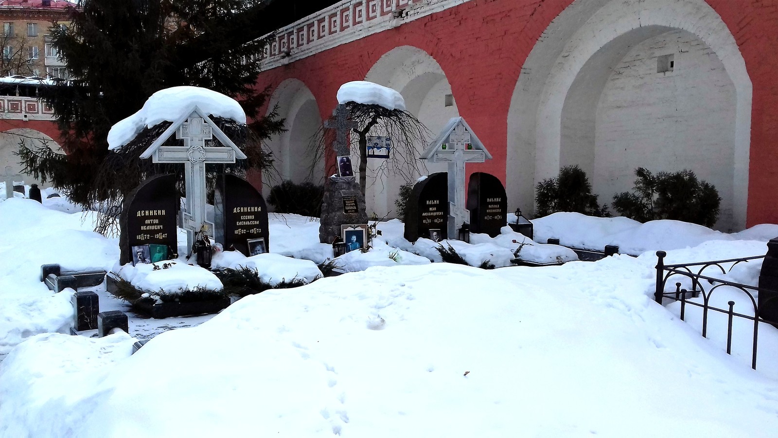 Moscow. - My, Moscow, Necropolis, The Beauty of Oblivion, Notes of a crazy woman, beauty, The photo, Longpost