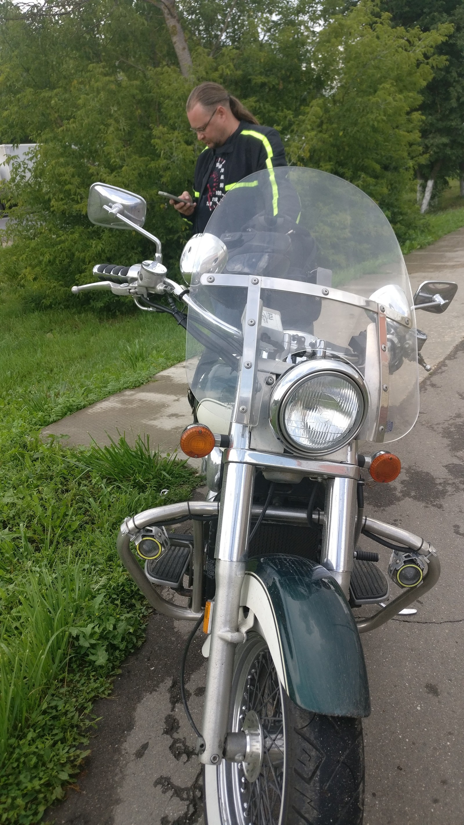 Motorcyclists - My, Motorcycles, Sidewalk, Volnica, Podolsk, Cattle, Longpost, Negative, Moto