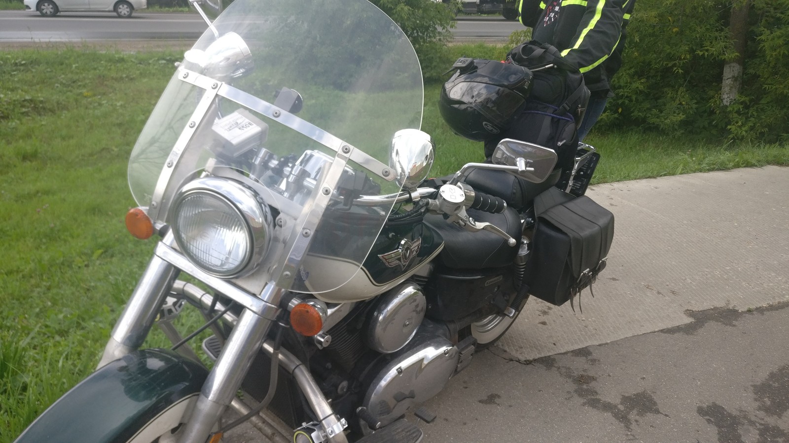 Motorcyclists - My, Motorcycles, Sidewalk, Volnica, Podolsk, Cattle, Longpost, Negative, Moto