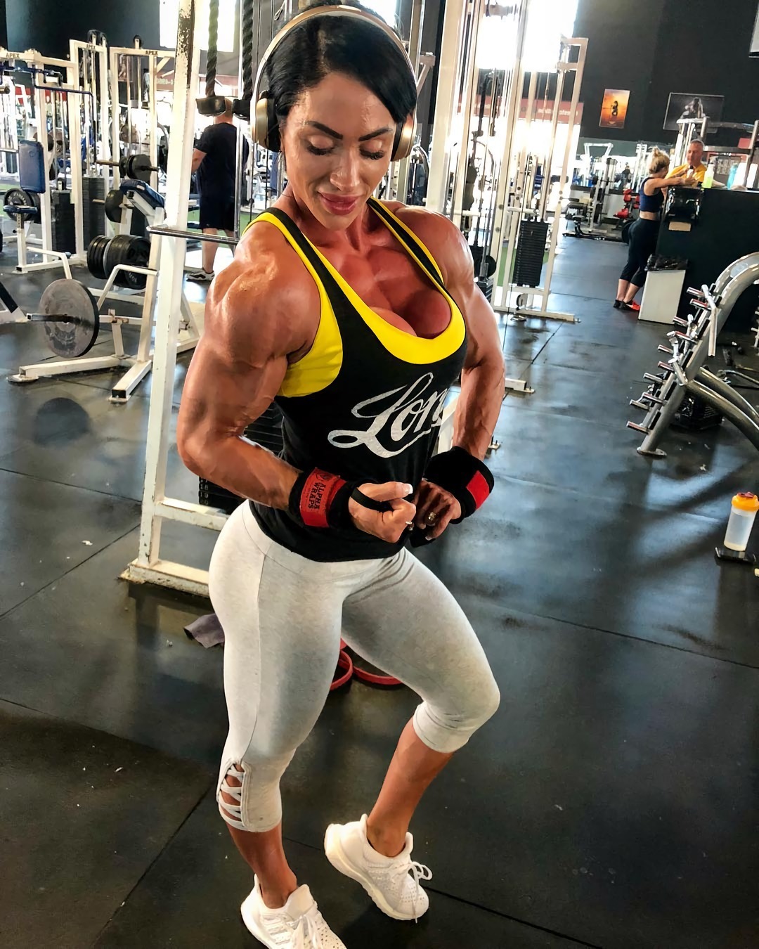 Azaria Glaim (@az_fitness) - , Strong girl, Bodybuilders, Sports girls, Girls, GIF, Longpost