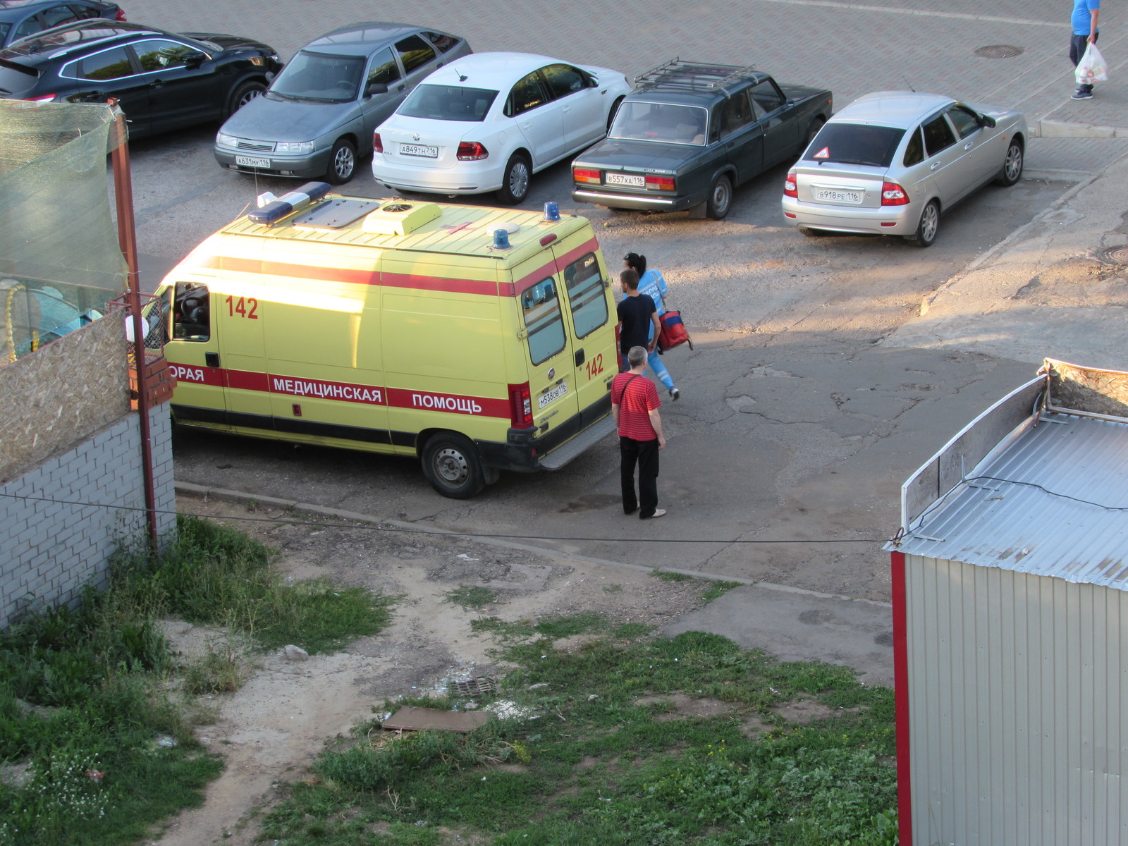 Ambulance, side view - My, Ambulance, Thoughts, Help, Social, Naberezhnye Chelny, Longpost