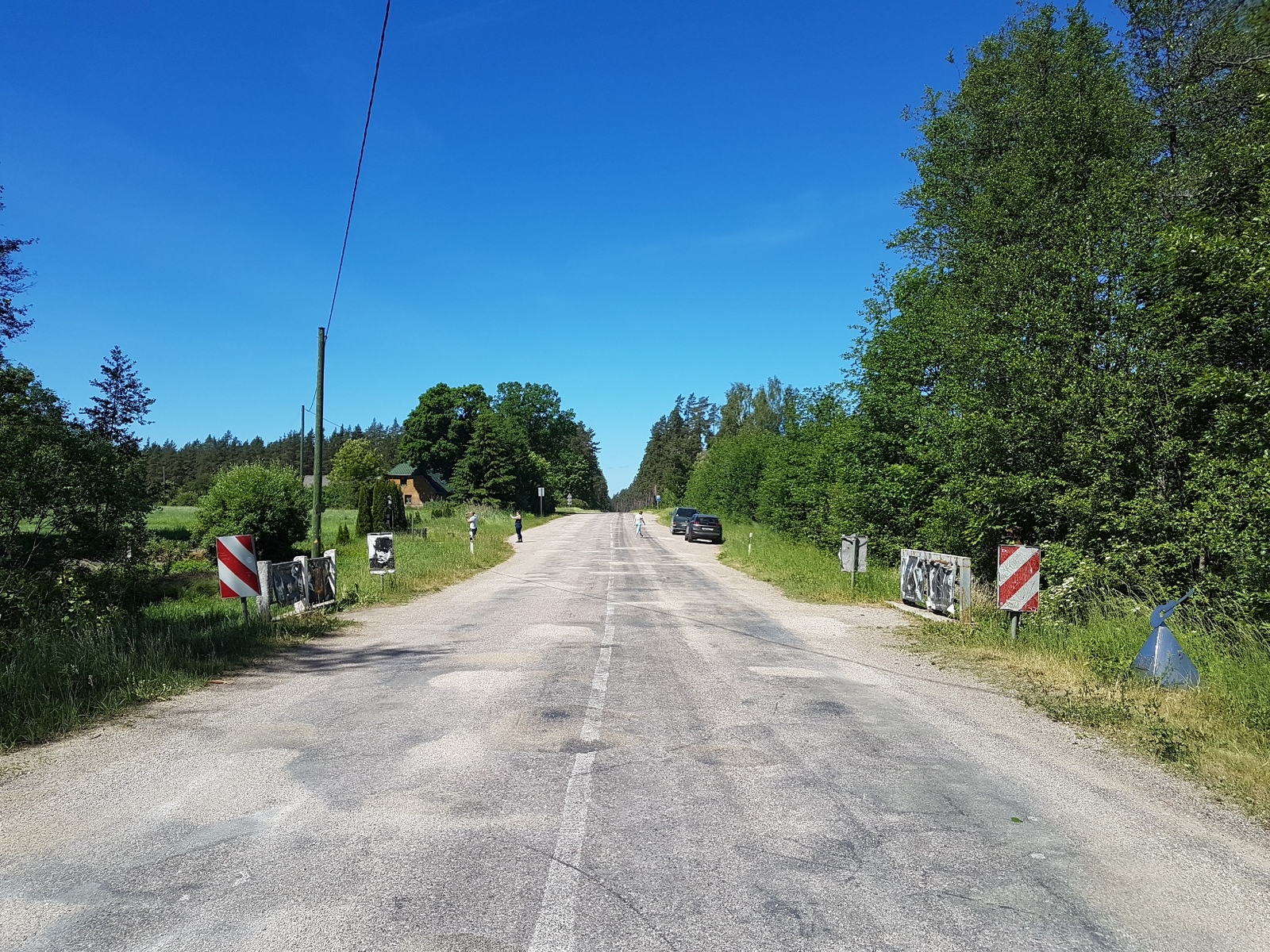 Памятник Виктору Цою в Латвии | Пикабу