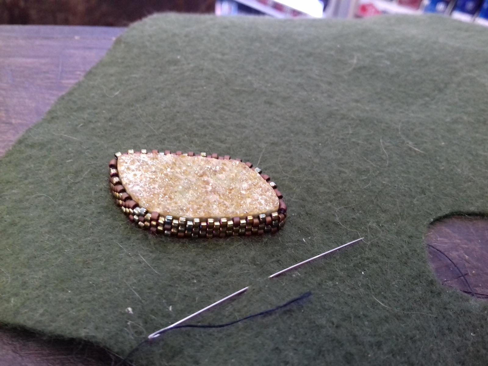 How I made the brooch. - My, Beading, Beads, , Needlework with process, Handmade, Brooch, Beadwork, Longpost