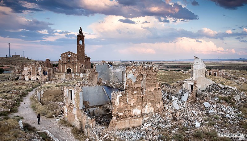 Broken by war and the elements (abandoned cities of the world) - Abandoned, Abandoned place, Ghost town, Tourism, Zabugornyurban, Urbanfact, Longpost