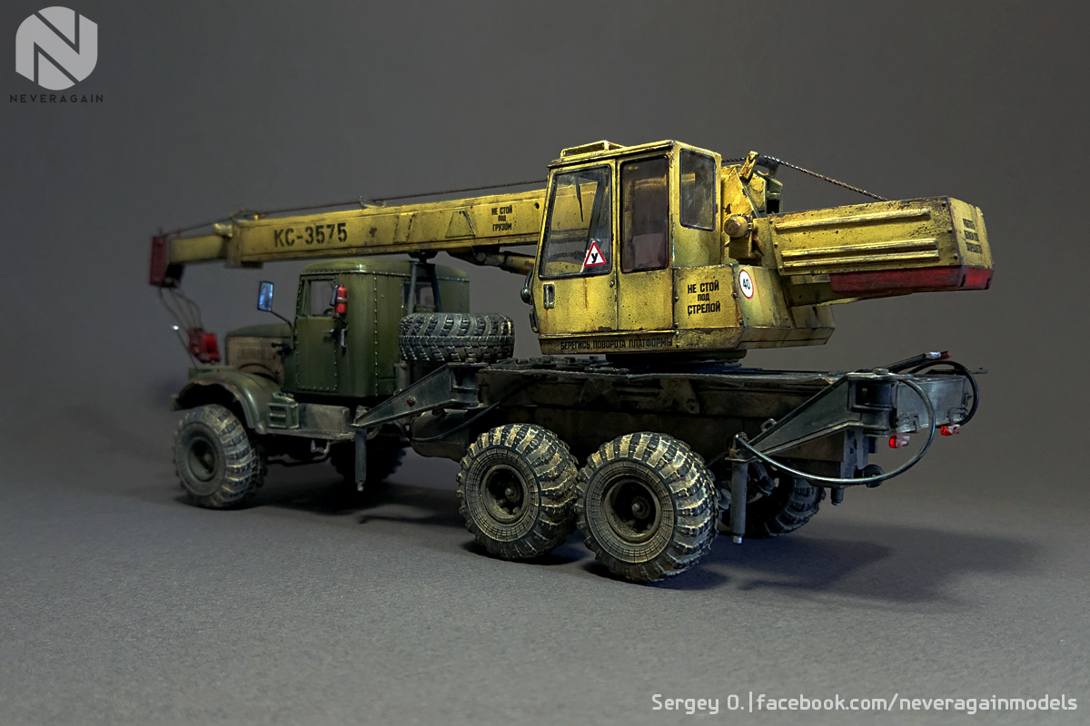 Truck crane KS-3575 (255B1) in scale 1:43 - My, Modeling, Stand modeling, Truck crane, Scale model, 1:43, , Kraz, Longpost