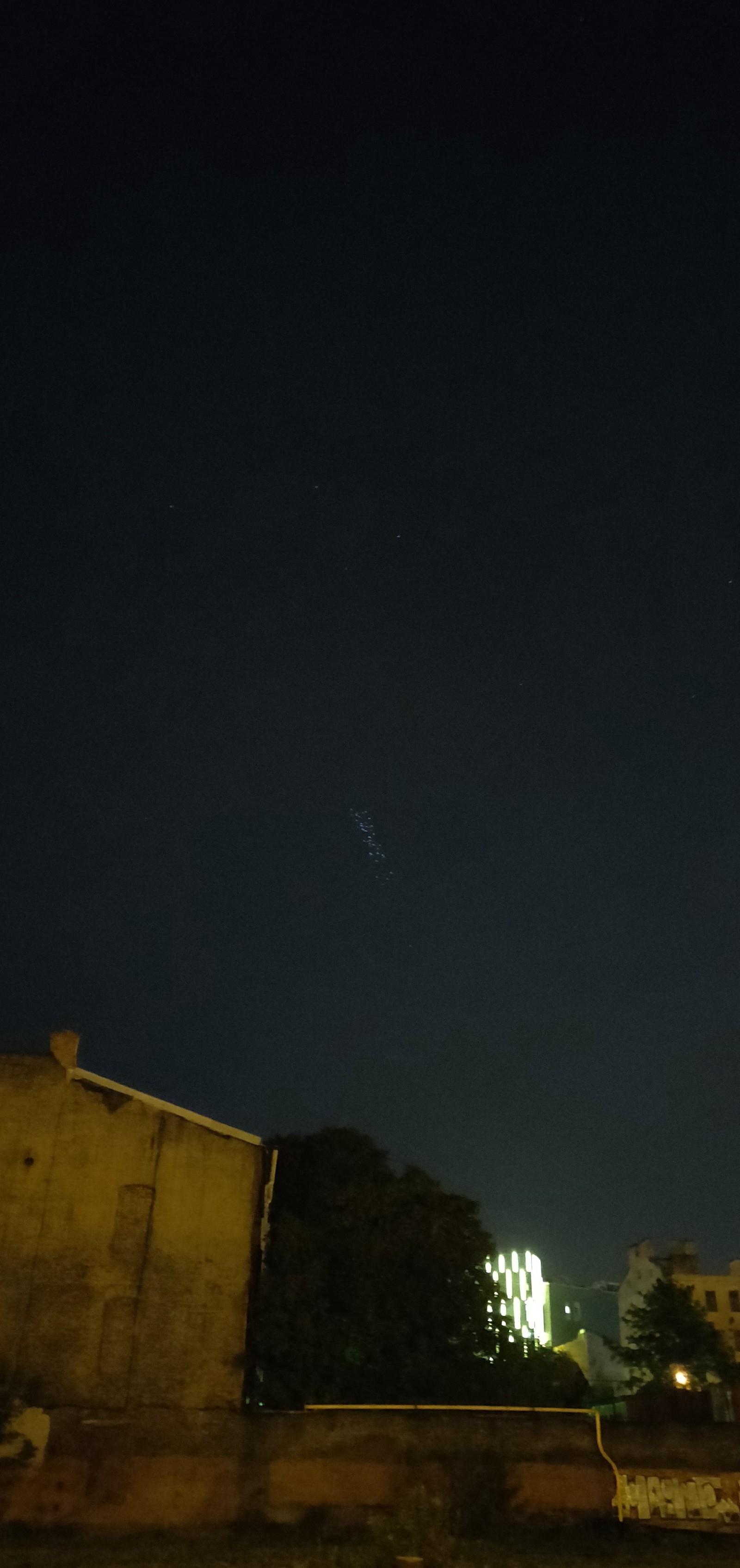 UFO in the sky over Petersburg - My, UFO, Unidentified