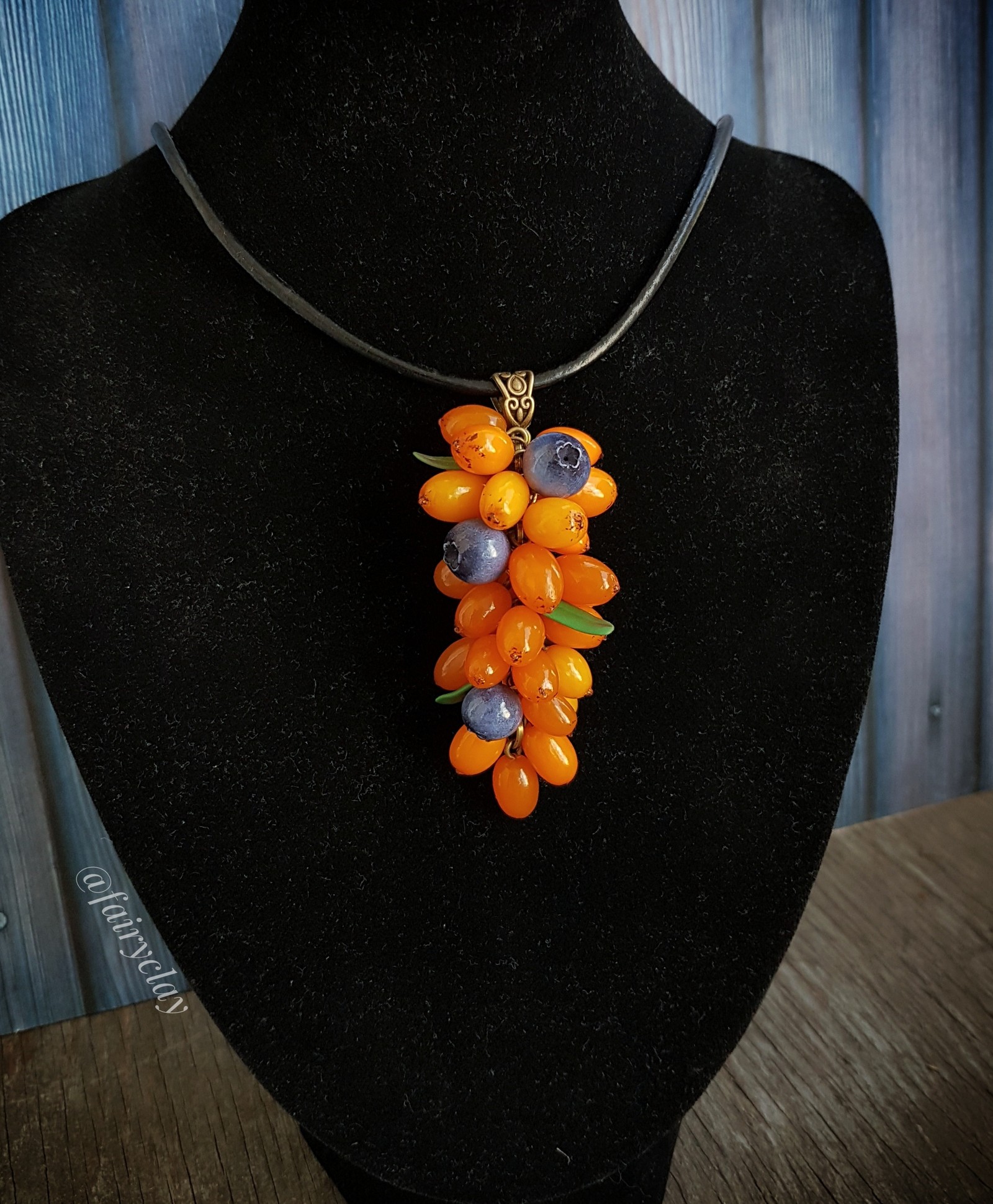 Sea buckthorn from polymer clay. - My, Sea buckthorn, Polymer clay, Needlework without process, Decoration, Longpost