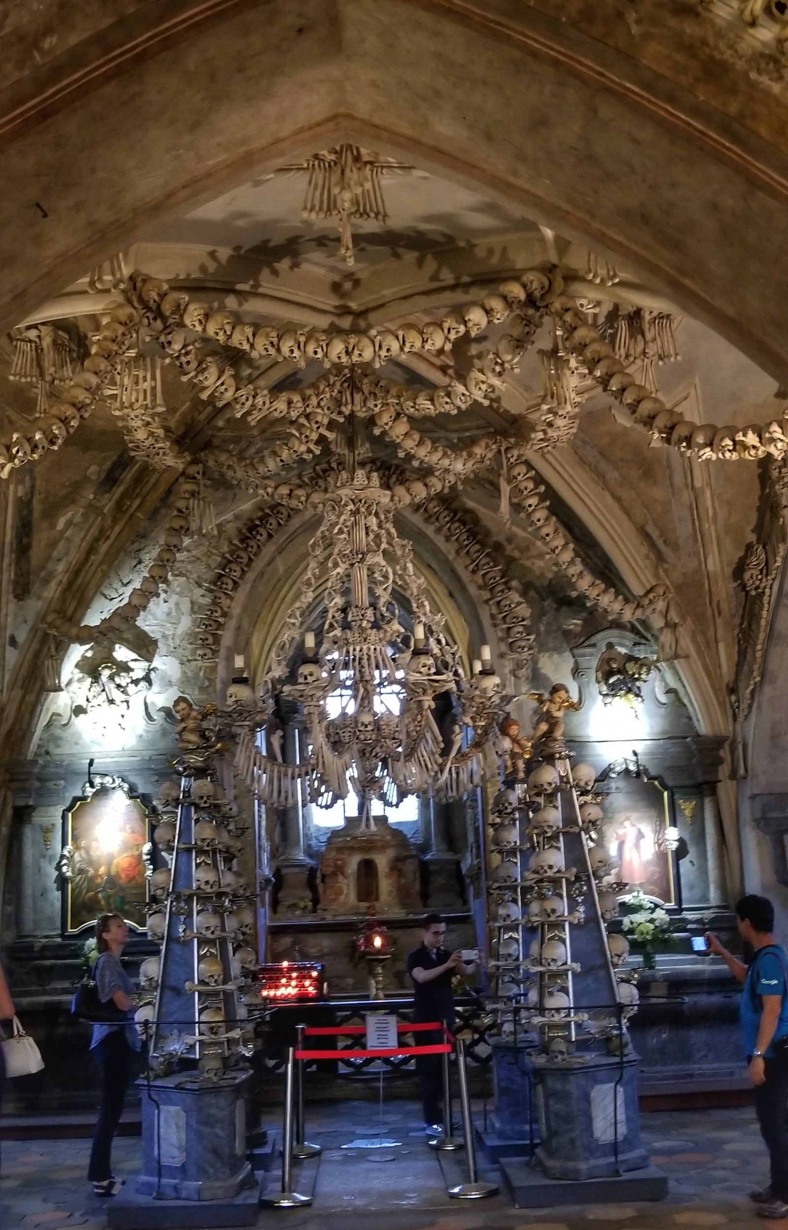 Ossuary of Kutna Hora. Czech - My, Czech, Prague, Kutna Hora, Ossuary, Longpost