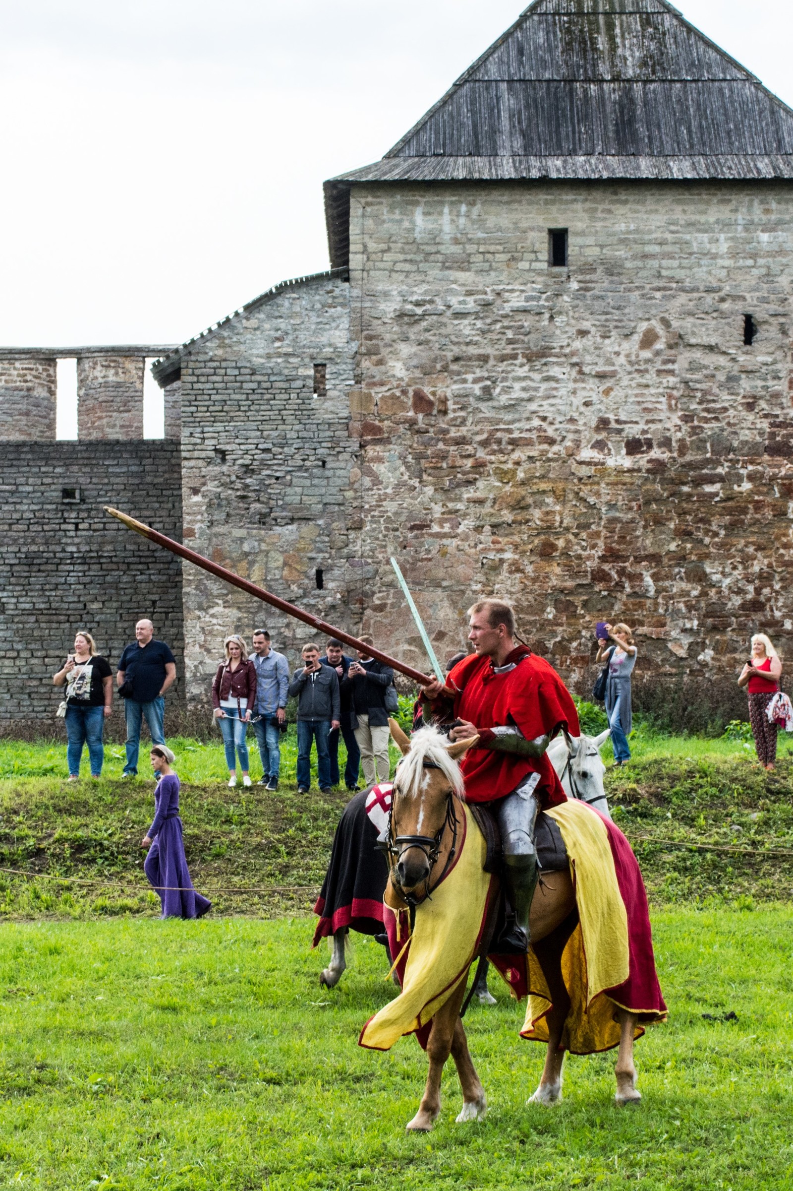 Footage from the jousting tournament in the Ivangorod fortress - My, Knight, Knight Tournament, Fortress, Longpost, Knights