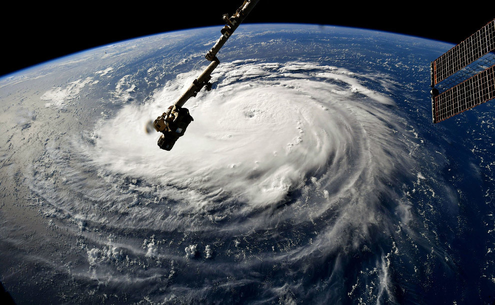 What does a hurricane look like from space? - Hurricane, Climate, The photo, Longpost, Space, USA, Hurricane Florence