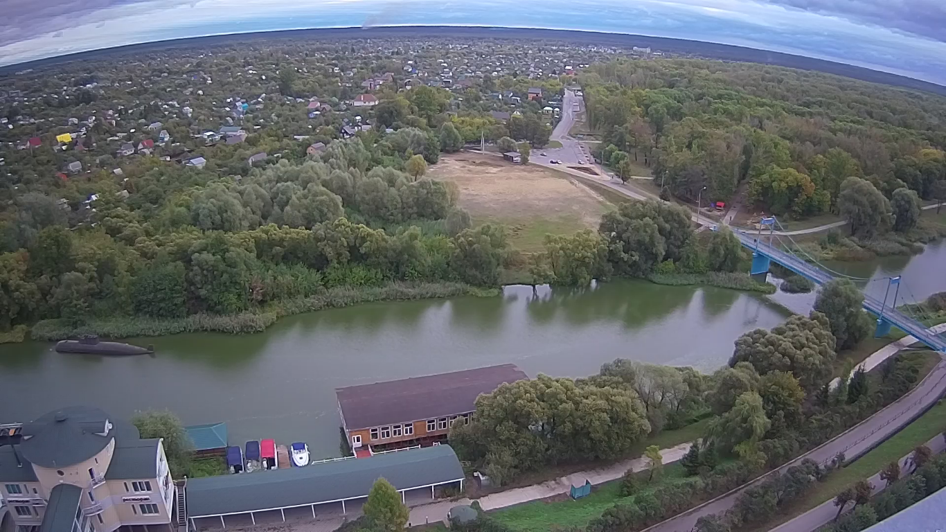 Dropped in for lunch. - My, Tsna river, Tambov, Submarine