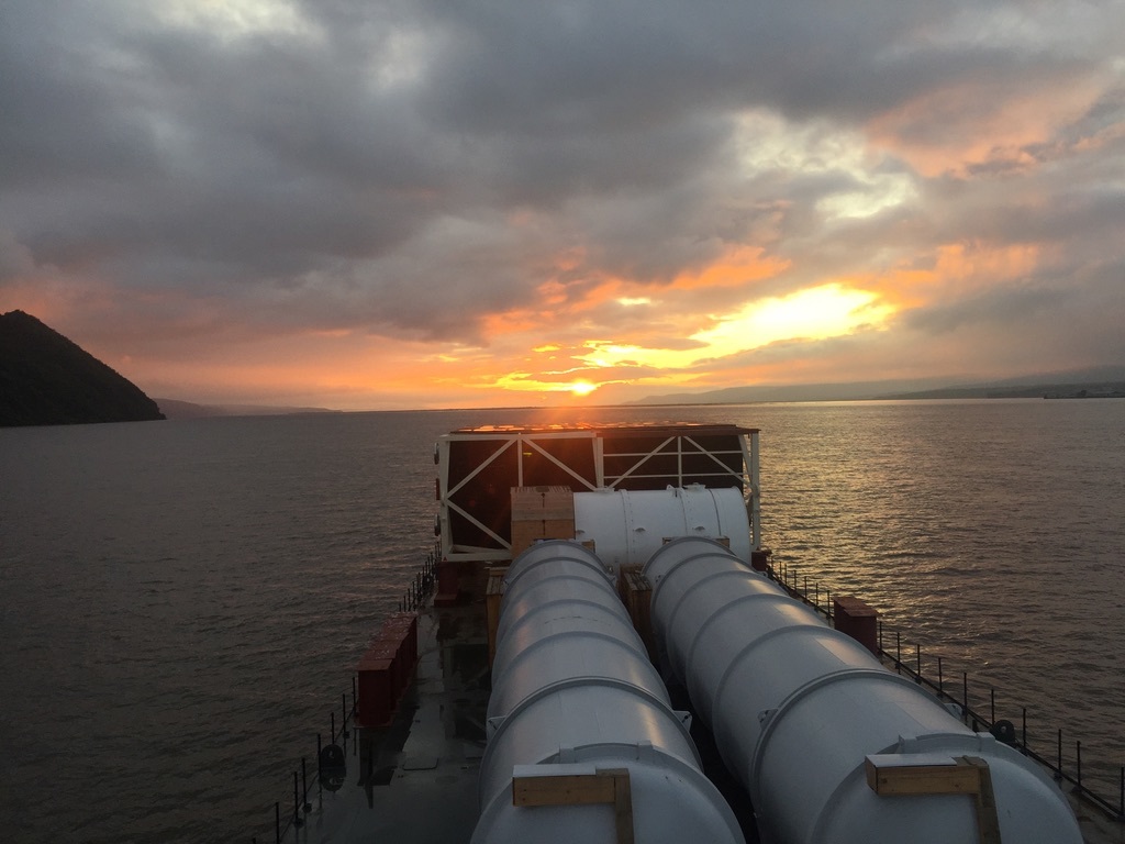 How it is to work as a cook on the river. Part 4. Beautiful sunsets, sunrises, and just photos from the window)) - My, River, Sea, The mountains, Sunset, Ship, Watch, Work, Cook, Longpost