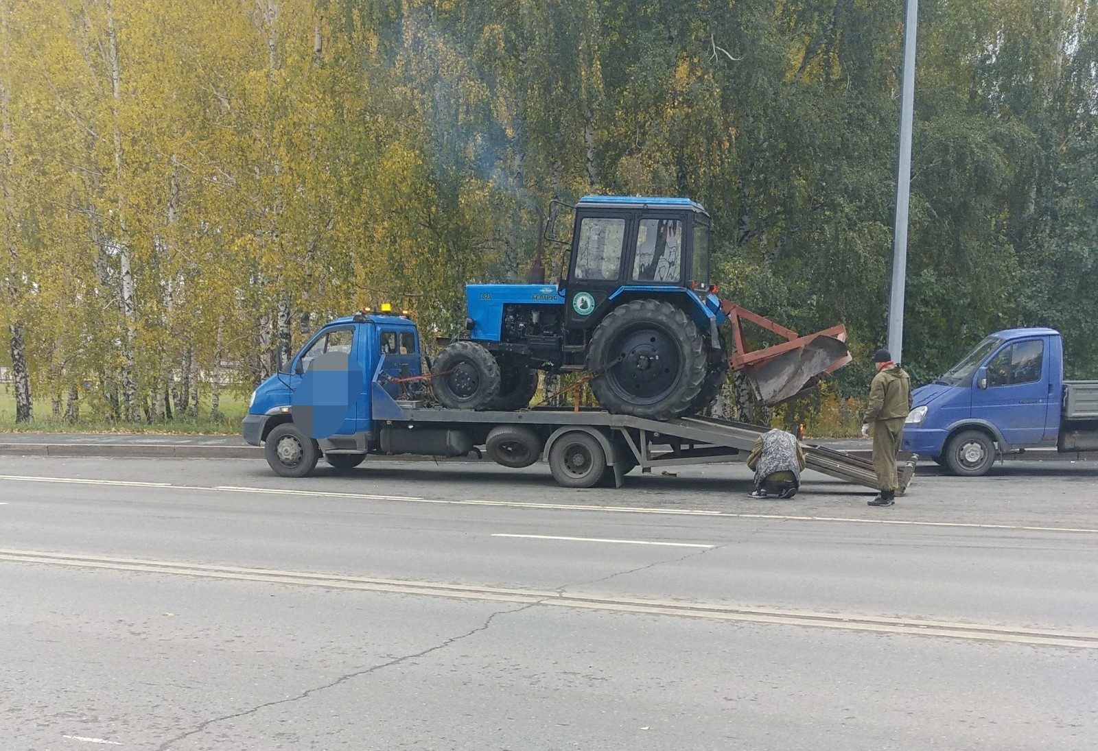 Guess the country ... - My, Guess the country, Tractor, Tow truck