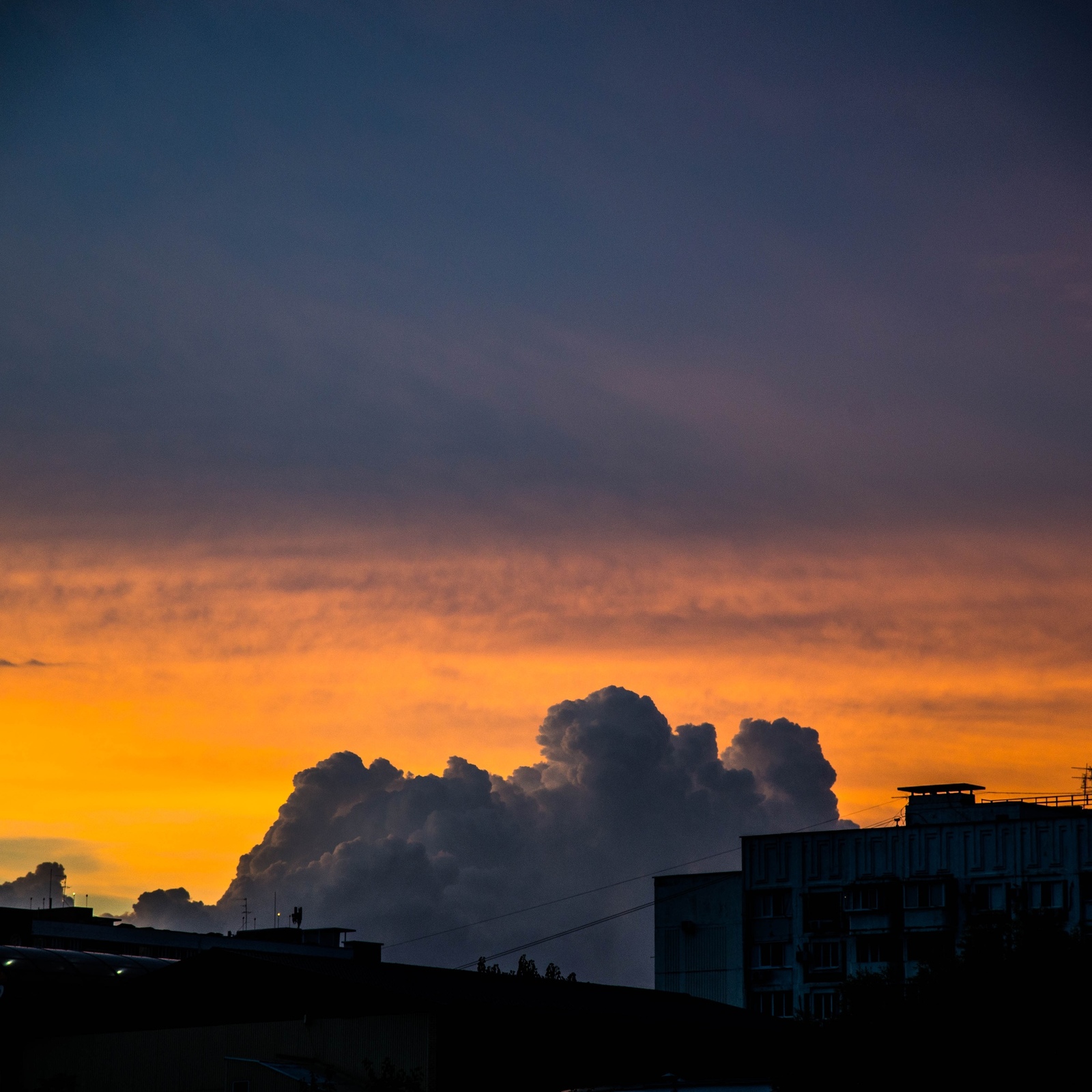 Culprit of yesterday's bad weather in Krasnodar - My, Element, The clouds, Evening, Sunset, Weather, Hail, Wind, Krasnodar