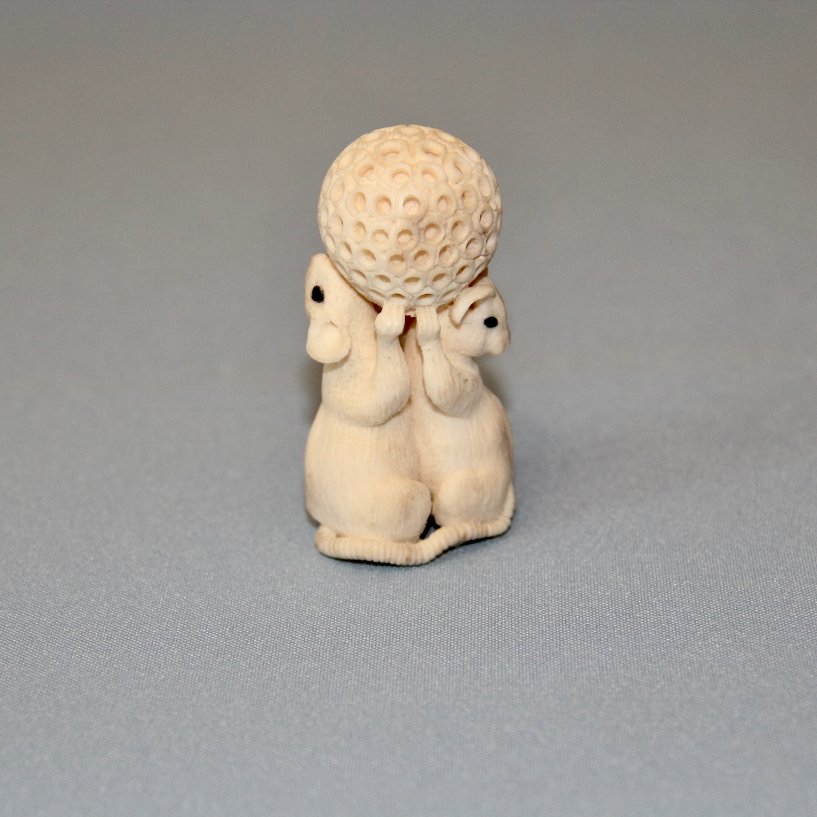 Netsuke #17 Mouse wedding - My, Netsuke, Thread, Miniature, Needlework without process, Longpost