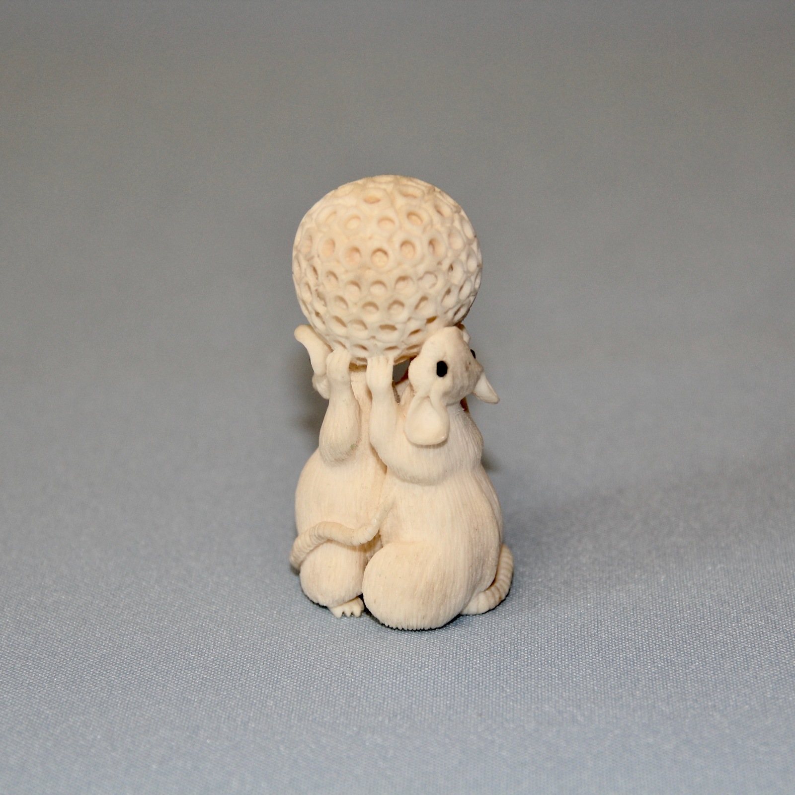 Netsuke #17 Mouse wedding - My, Netsuke, Thread, Miniature, Needlework without process, Longpost