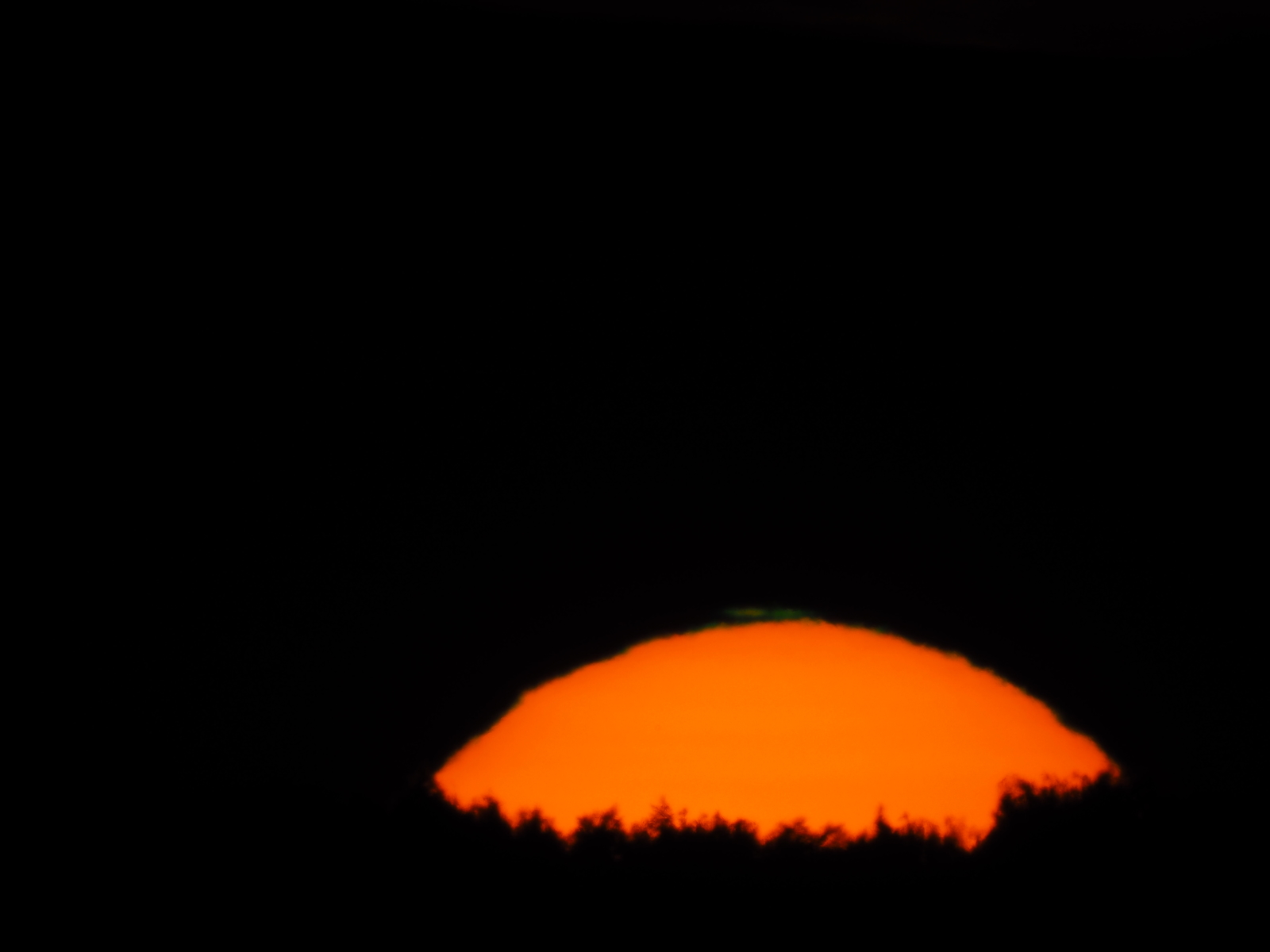 green beam - My, The sun, green beam, Astrophoto, Telescope, , Izhevsk, Sunset