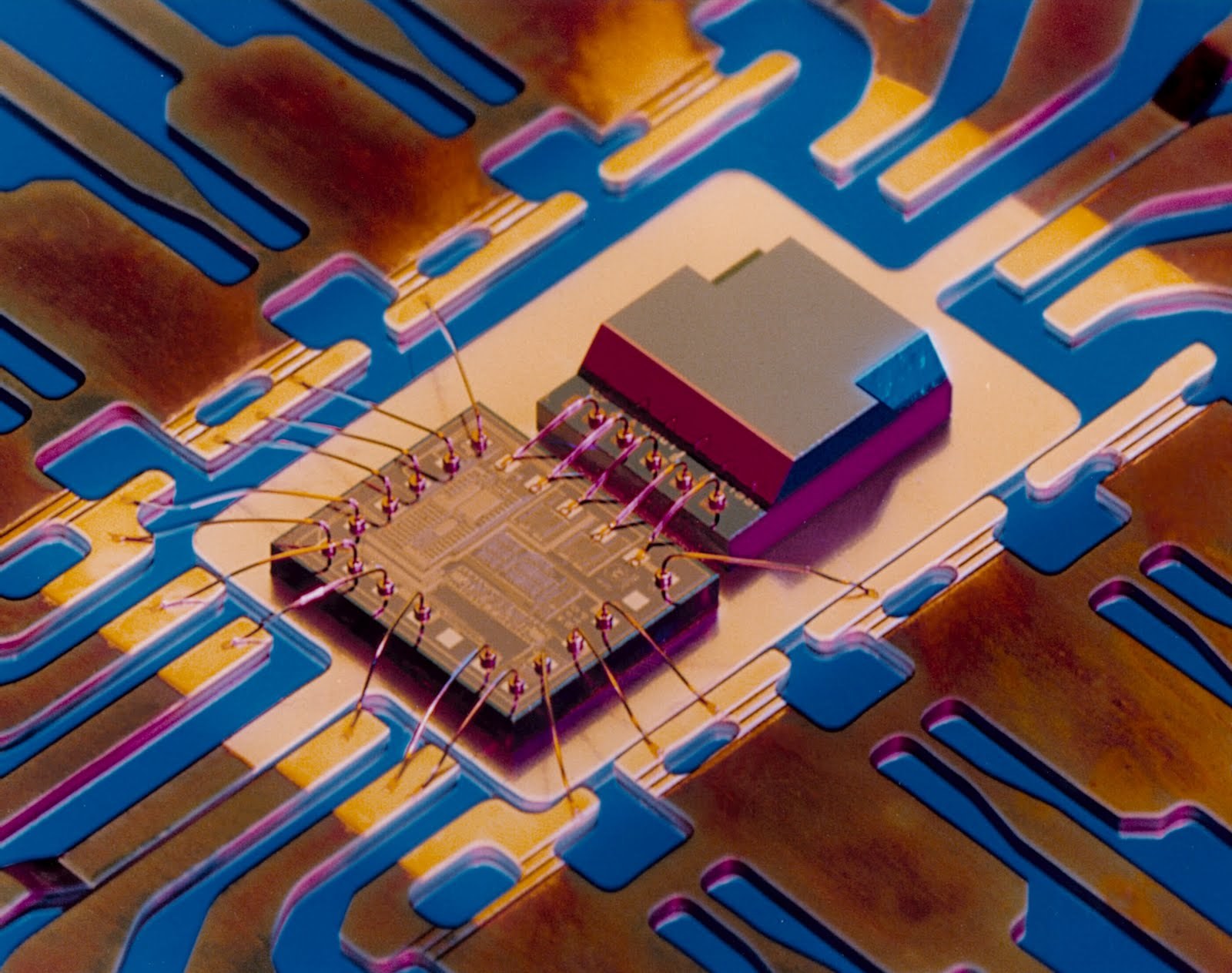 Микро и наноэлектроника. МЭМС акселерометр. Микро-электро-механические системы (МЭМС). Микроэлектромеханические системы МЭМС. МЭМС датчики.