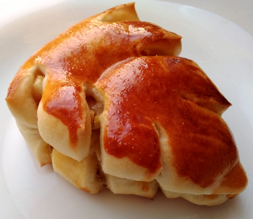 Butter buns Leaflets with apple and cinnamon - My, Buns, , Video, Longpost