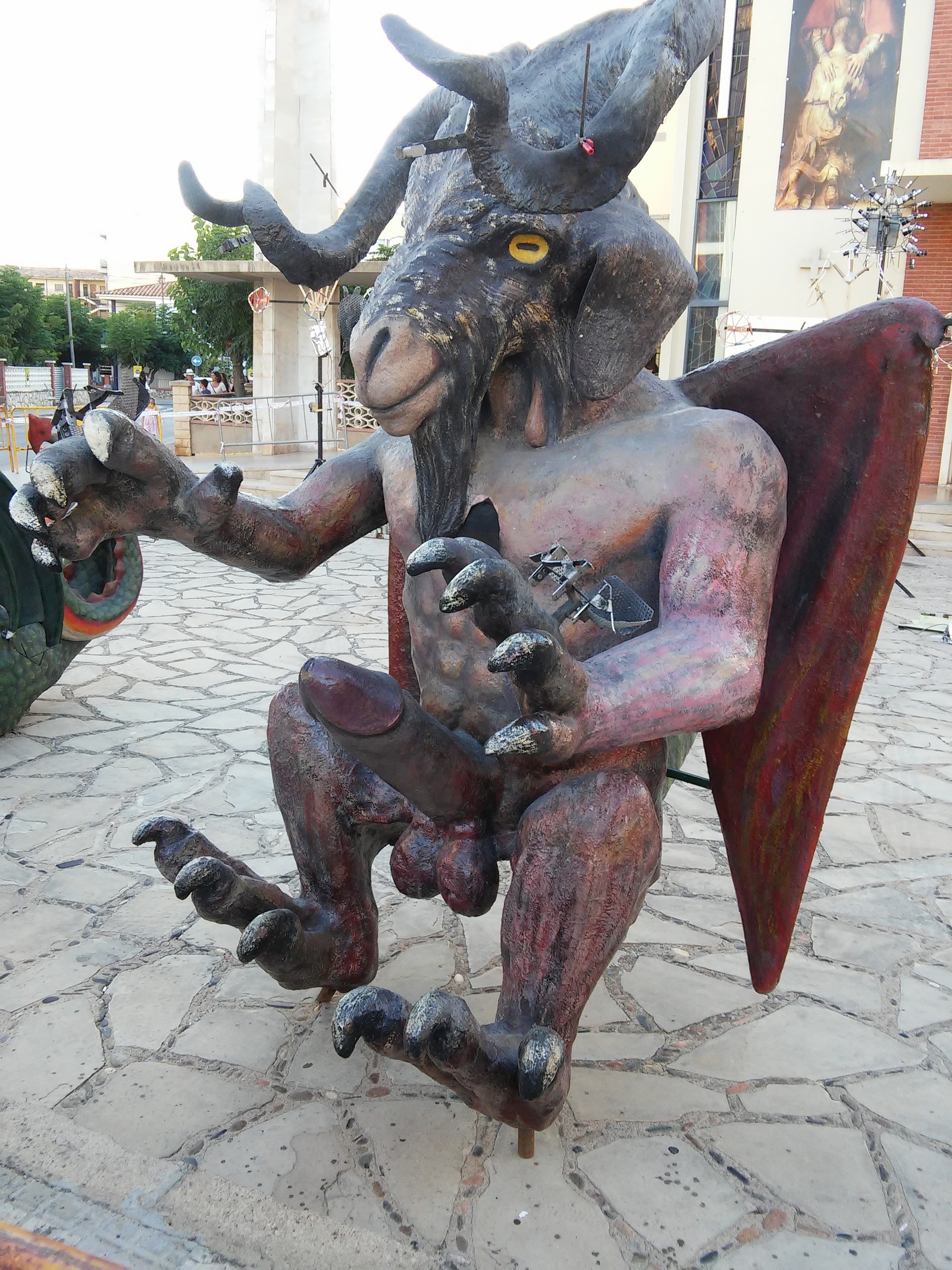 Mysteries of the Spanish hinterland or the ancestor of the pikabushnik - My, Spain, Sculpture, Funny, Story, Longpost