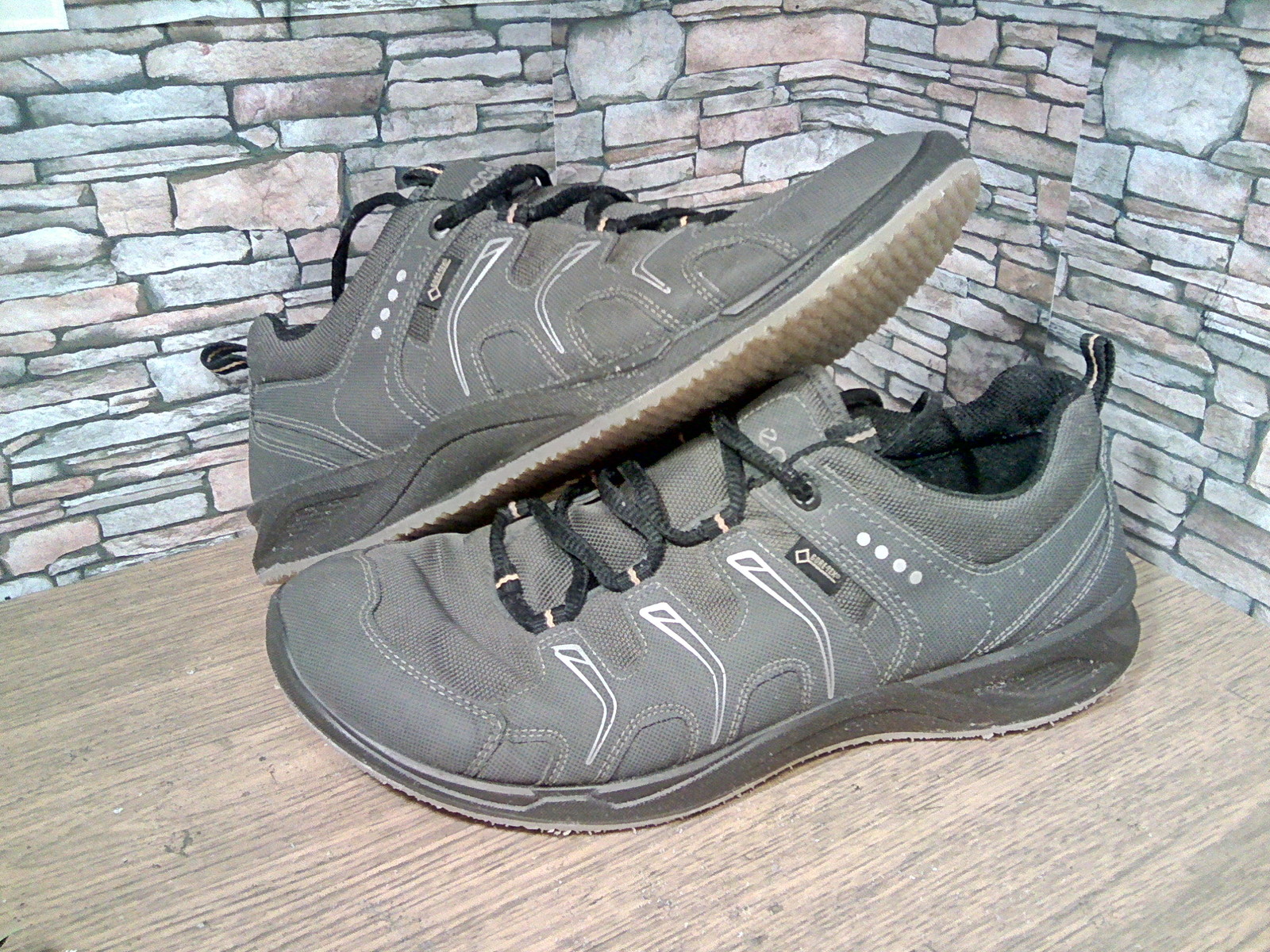 Sneakers with polyurethane foam soles. - My, Shoe repair, Sneakers, Sole, Crumbles, Work, The photo, Longpost