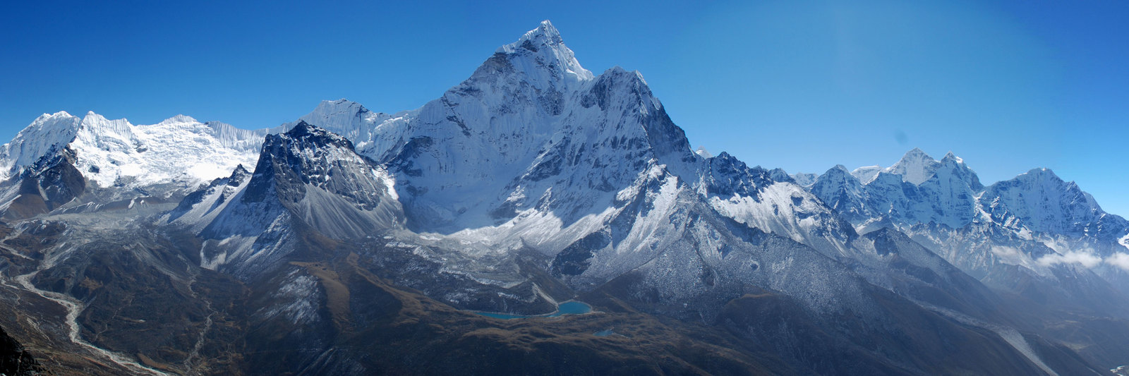 Фон горы Гималаи