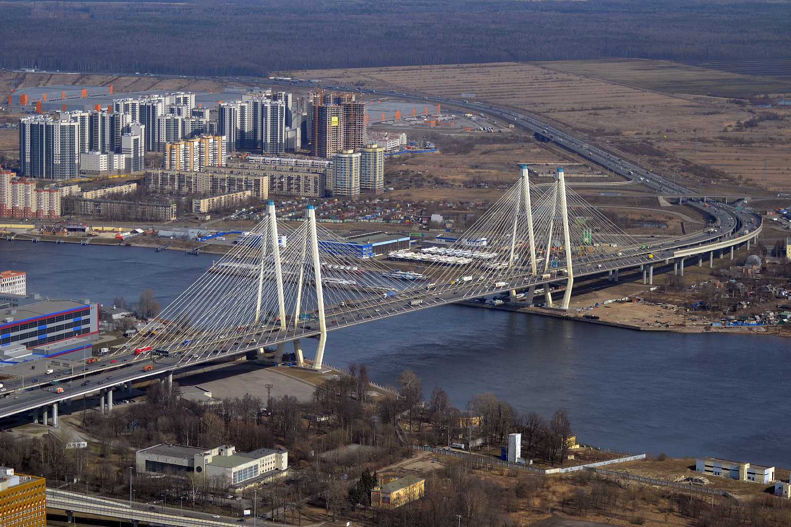 В каком городе больше всего мостов. Большой Обуховский мост в Санкт-Петербурге. Большой Обуховский вантовый мост. Вантовый мост Рыбацкое Санкт-Петербург. Вантовый мост Невский район Санкт-Петербург.