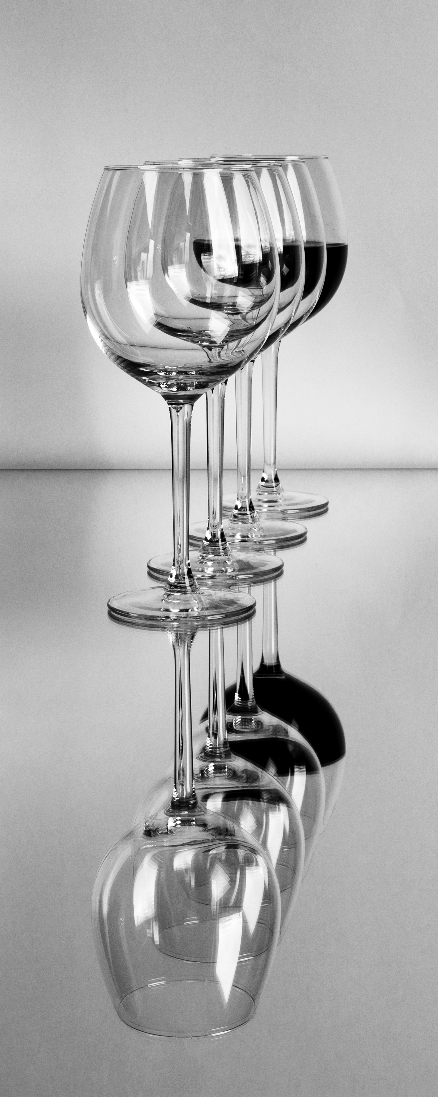 Still life with glasses. - My, Beginning photographer, Goblets, Reflection, Still life, Black and white, Longpost