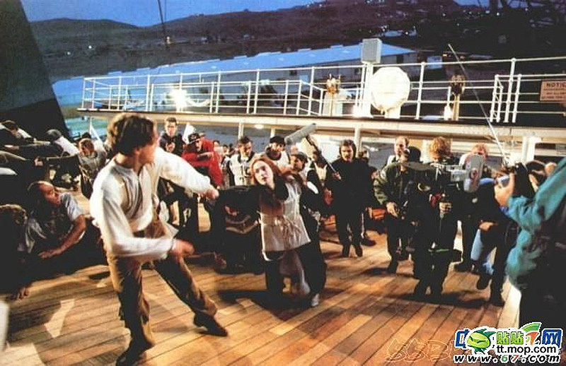 Photos from the filming of Titanic 1997 - The photo, Movies, James Cameron, Leonardo DiCaprio, Kate Winslet, Longpost, Celebrities, Photos from filming