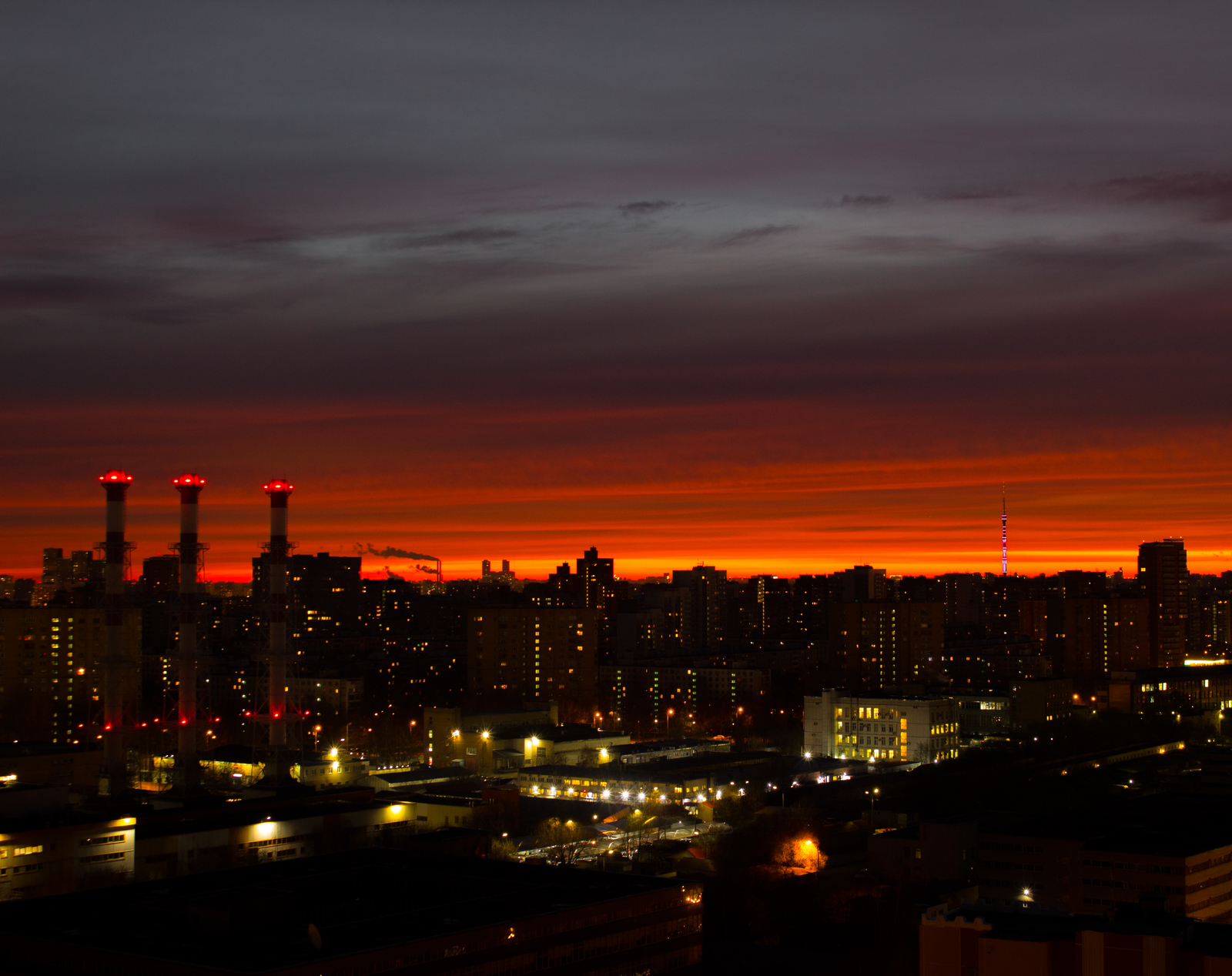 Сегодняшний рассвет в Москве | Пикабу