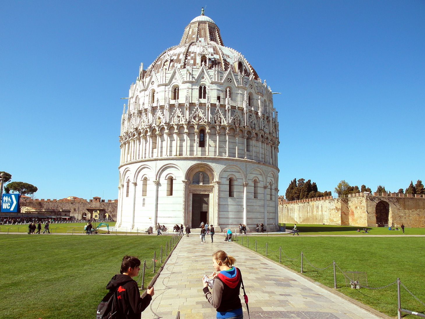 A few words in defense of Pisa - My, Italy, Pisa, Leaning tower of pisa, Longpost