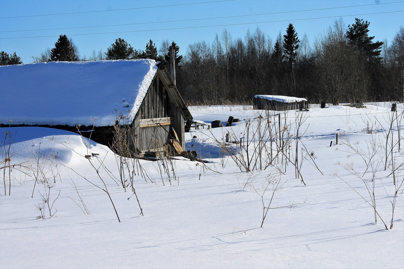 Cusaranda, Karelia - House, Snow, The photo