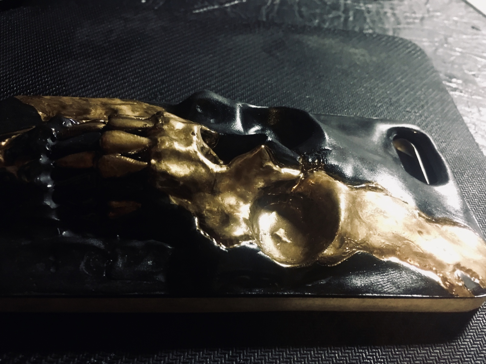 Black and gold skull, iPhone 6 - Моё, Полимерная глина, Рукоделие без процесса, Чехол для телефона, Чехолизполимернойглины, Видео, Длиннопост