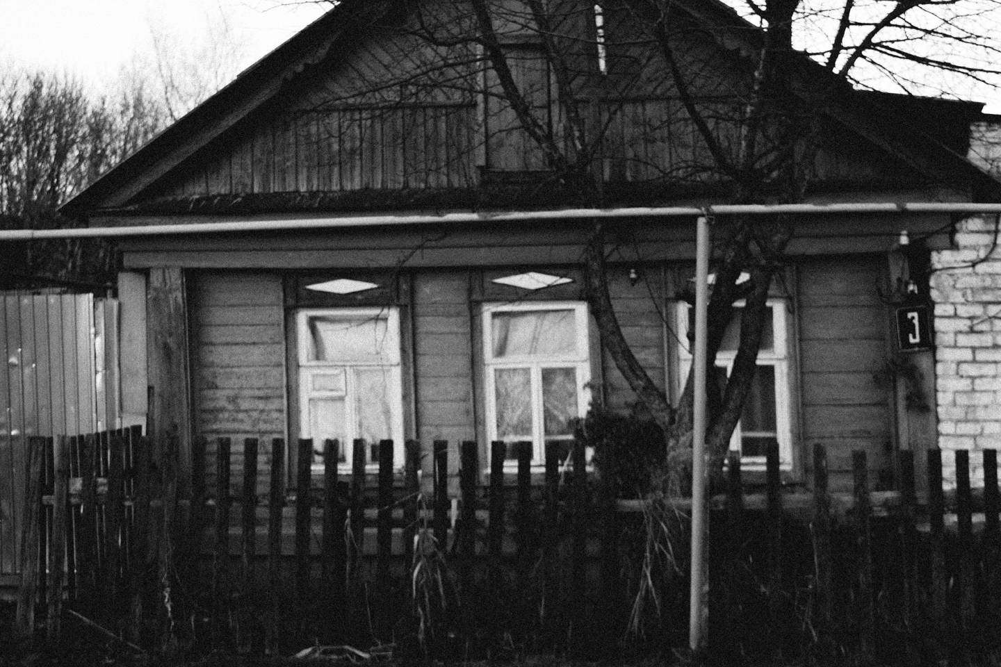 Continuation of my photo project - My, Russia, Abandoned, The photo, Fearfully, Hopelessness, All ashes, A life, Outskirts, Longpost