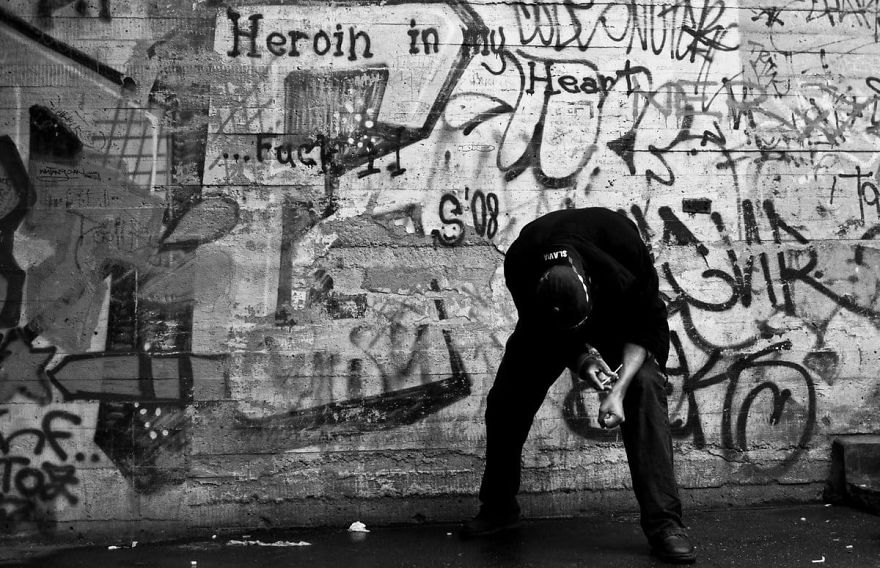 Photographer David Tesinski lived 8 months with drug addicts on the streets of Prague to take these photos. - Addiction, Photographer, Longpost