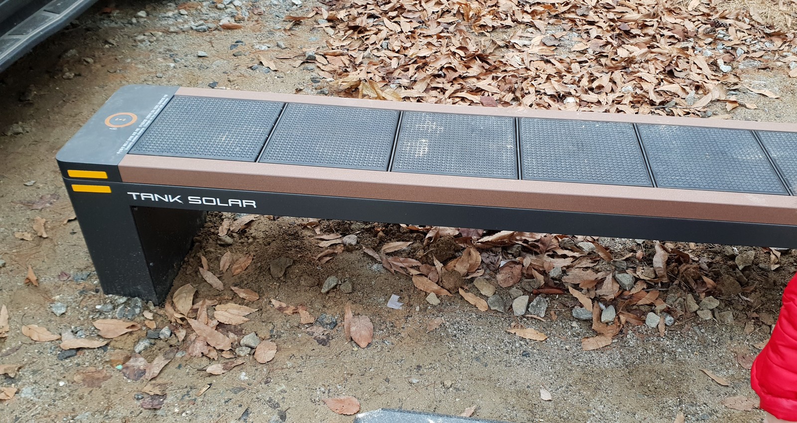 Smart benches in Korea - The future has come, Smart Stuff, Longpost