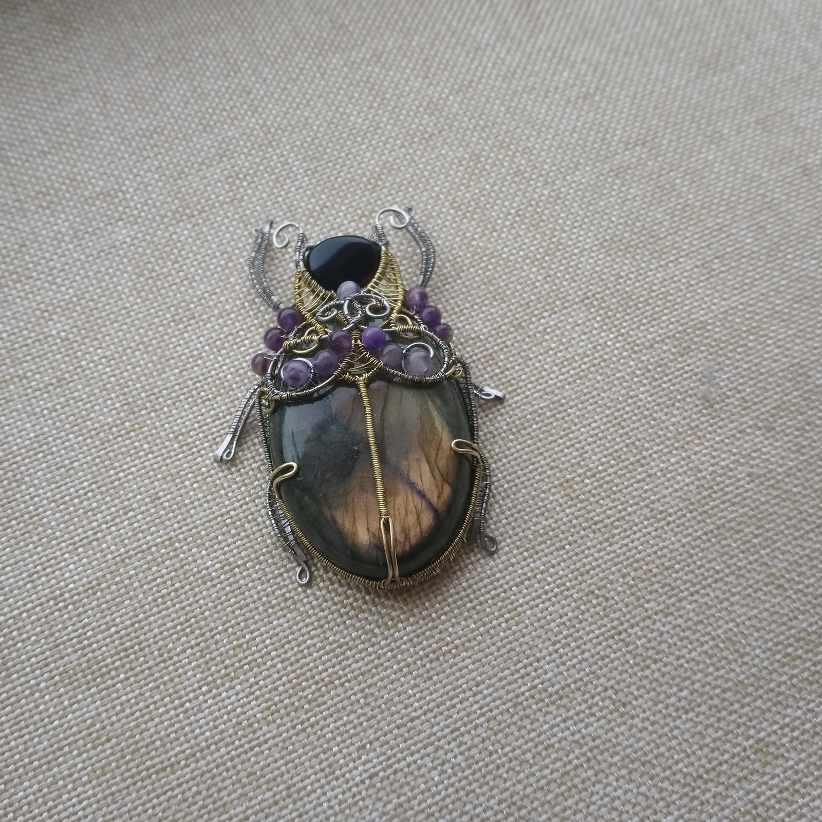 My wire creature. labrador beetle - My, Needlework without process, Жуки, Wire wrap, Decoration, Longpost