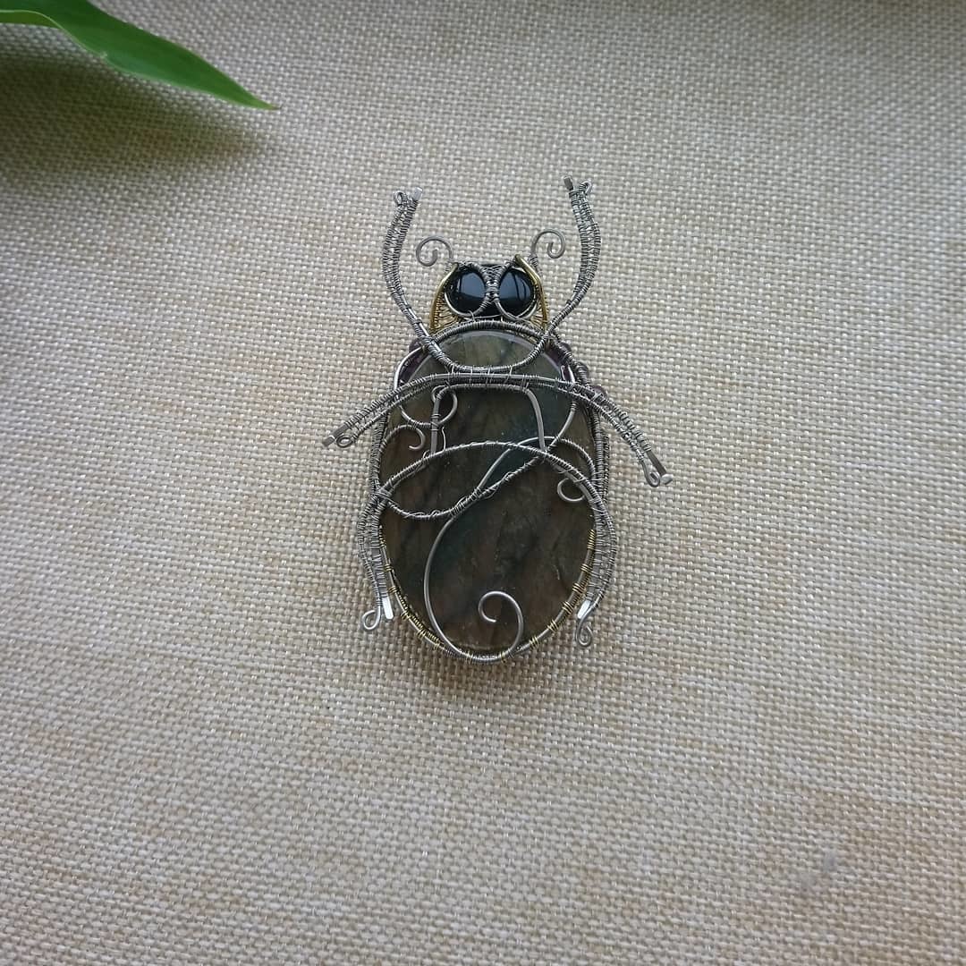 My wire creature. labrador beetle - My, Needlework without process, Жуки, Wire wrap, Decoration, Longpost