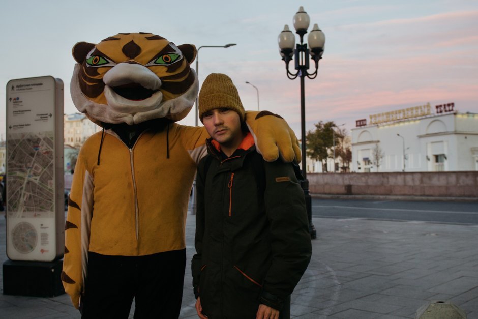 “I wore a mask on the street and in the subway for a week” - Mask, Anonymity, Video monitoring, Moscow, Longpost, The photo, Reaction, Experiment