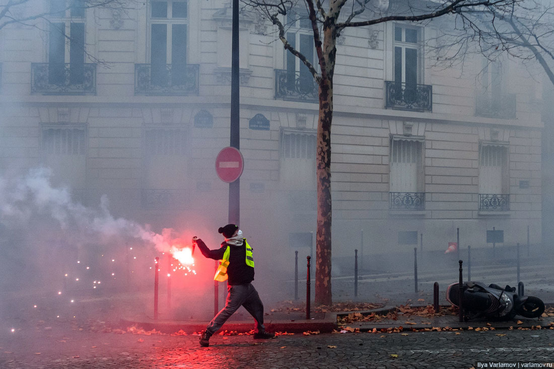 Do you want it to be like in Paris? (video and photo report) - My, Paris, France, Reportage, Protest, Pogrom, Ilya Varlamov, Police, Video, Longpost