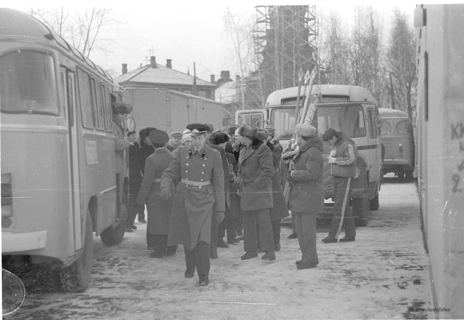 Ноябрь 1987. Празднование 7 ноября в Тюмени при СССР. Празднование 7 ноября в 1985 году в городе Орел картинки. 7 Ноября в Ижевске во времена СССР. Иркутска празднование 7 ноября 1986.