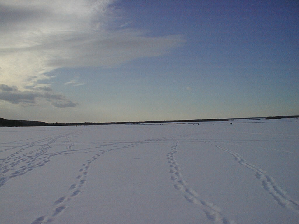 Winter fishing 20 years ago (filmed with an Epson Photo PC digital camera, 0.9 MP) - My, , 20 years, Winter, Ice, Fishing, Longpost