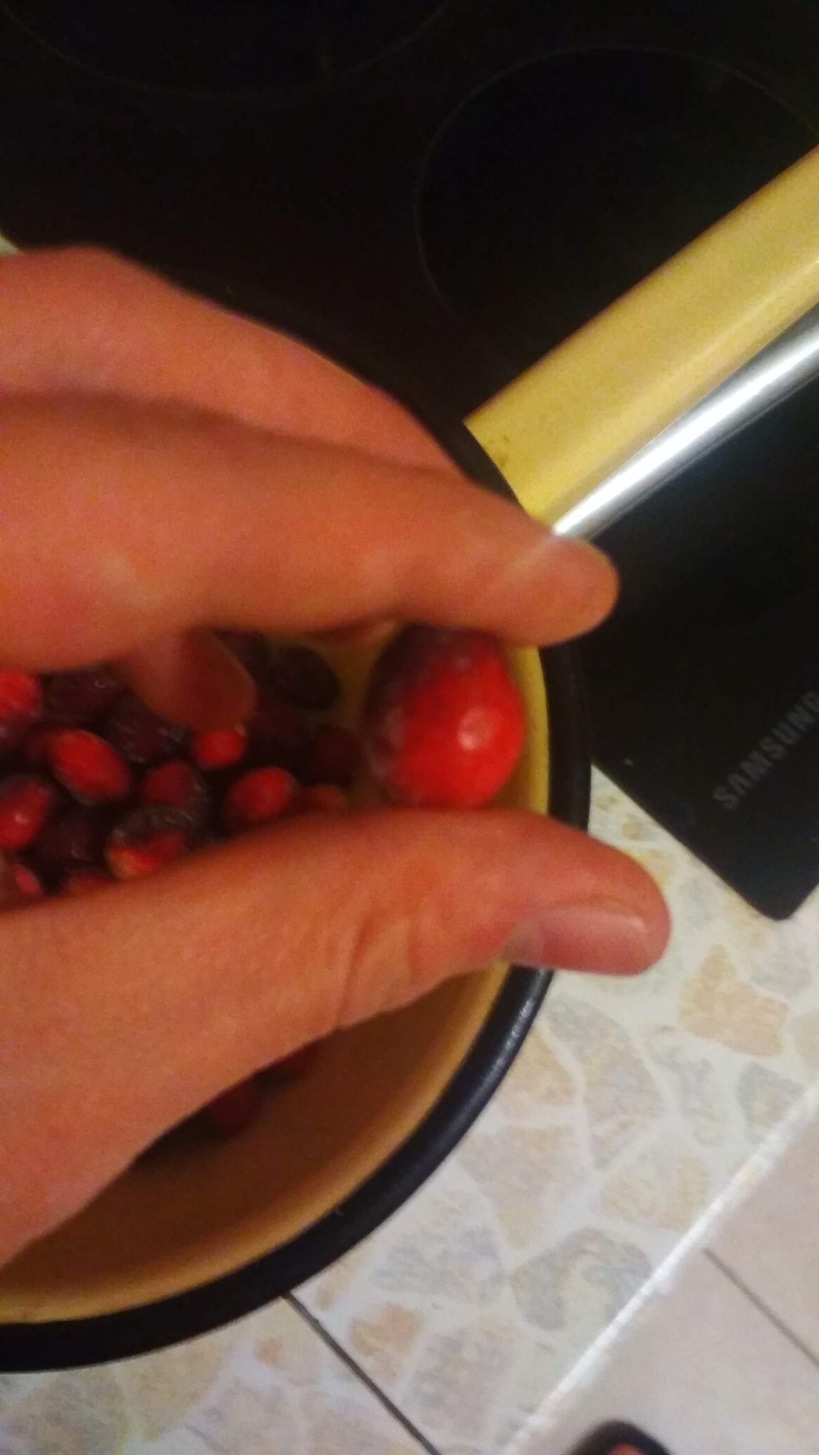 giant cranberry - Cranberry, Pyaterochka, Longpost