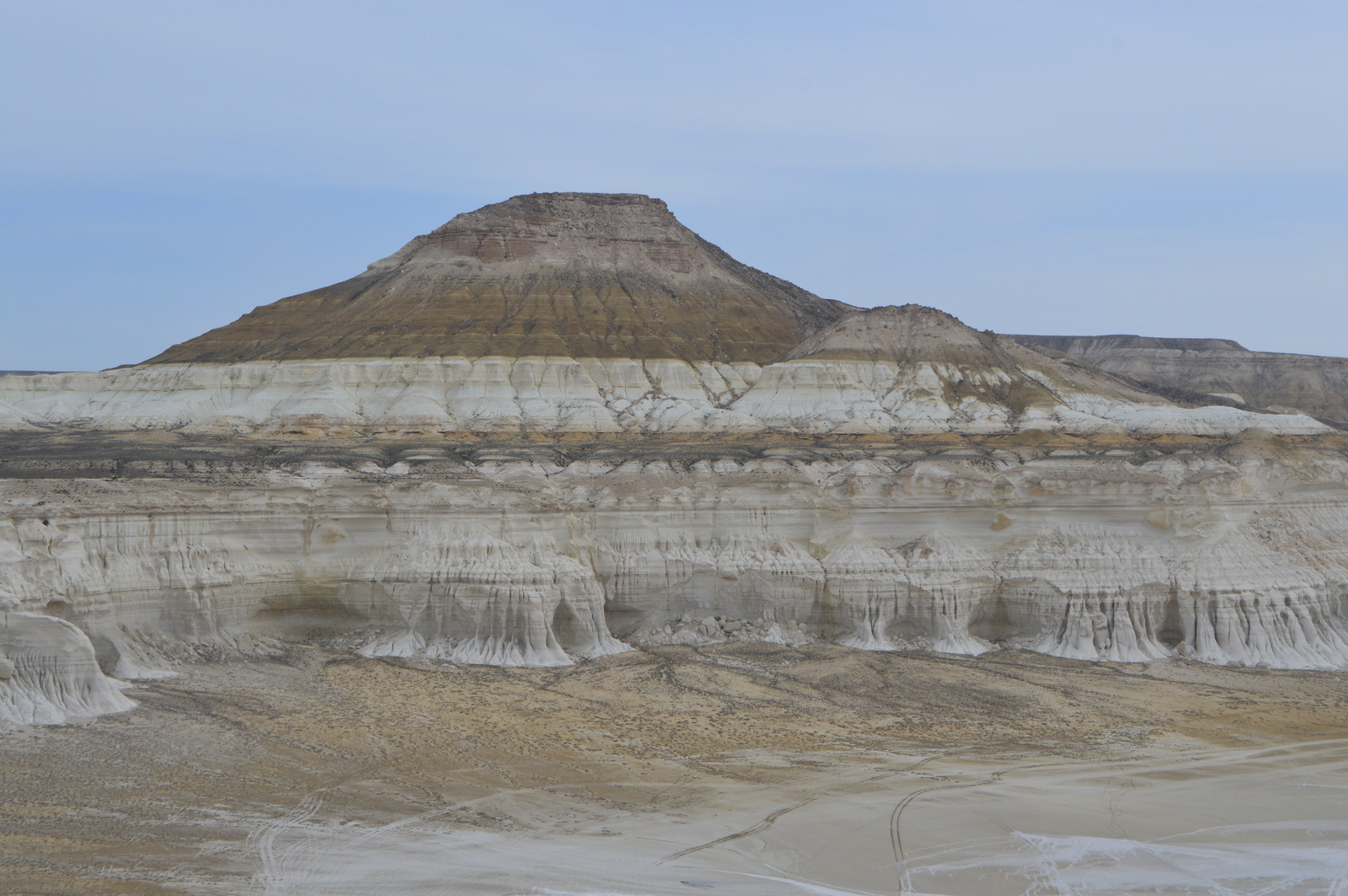 Even Kazakhstanis do not know where these places are in Kazakhstan (photo + video) - My, Bozzira, Mangystau, Mangyshlak, , Tuzbair, , Lovers, Adventures, Video, Longpost