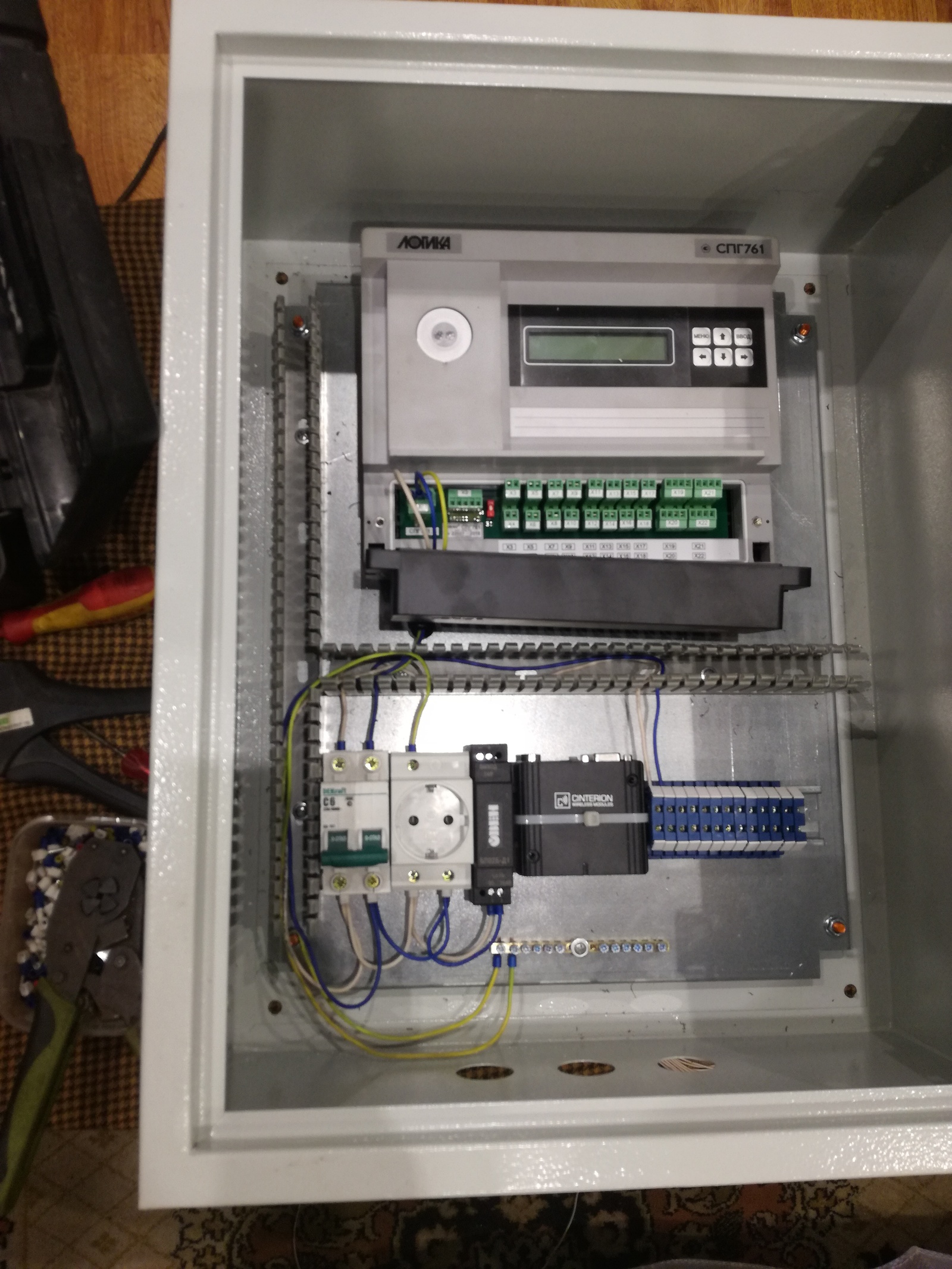 We assemble the gas metering board. - My, League of Electricians, Gas, Kipia, Gas metering panel, Longpost, Электрик