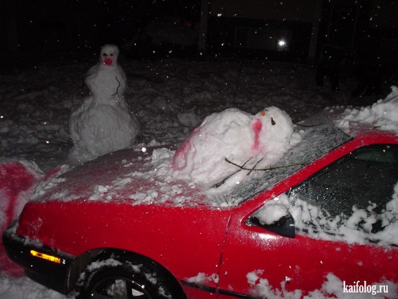 The hard life of a snowman... - Winter, Snow, snowman, Blood, Pain, Road accident, Longpost