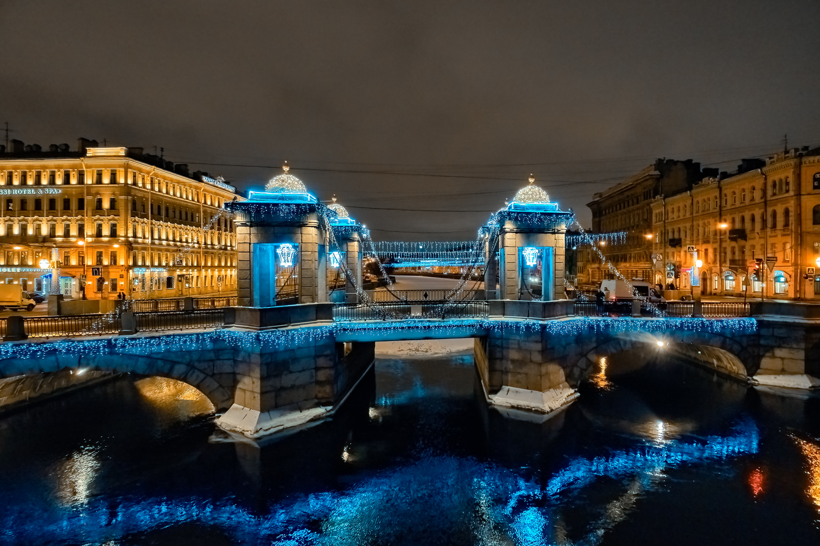 Saint Isaac's Cathedral - My, Saint Petersburg, Saint Isaac's Cathedral, Aerial photography, Lomonosov bridge, Longpost, The photo