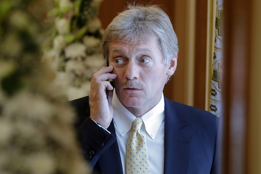 Peskov explained the absence of a mobile phone from Putin - news, Wiretapping, Dmitry Peskov, Politics, Vladimir Putin