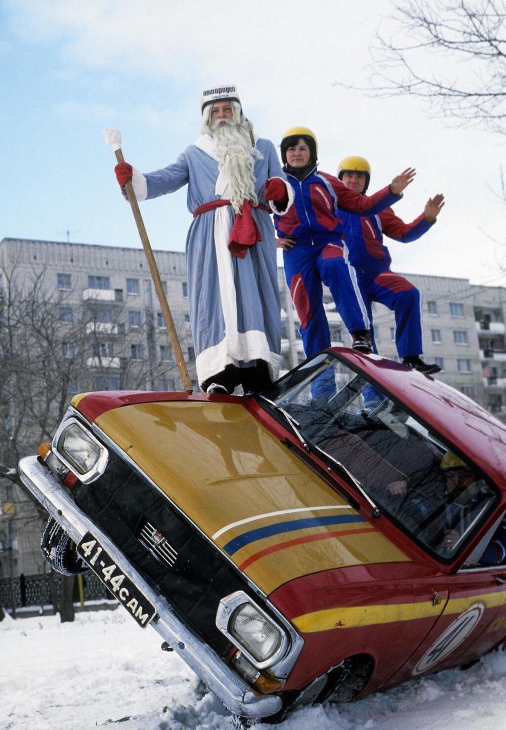 Photo with Soviet Santa Claus - Accordion, Father Frost, New Year, , The photo, Nostalgia, Longpost, Repeat